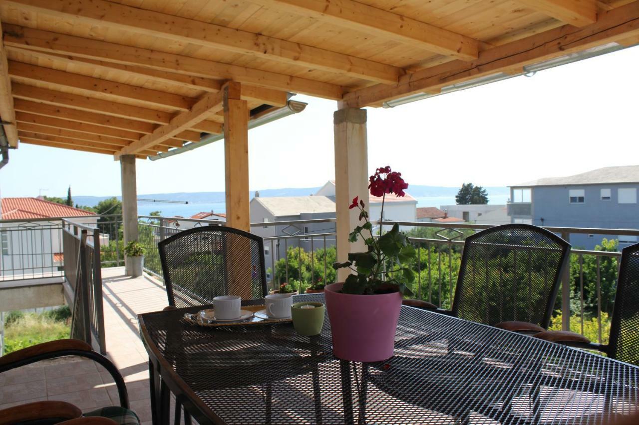 Apartments Rose Kaštela エクステリア 写真